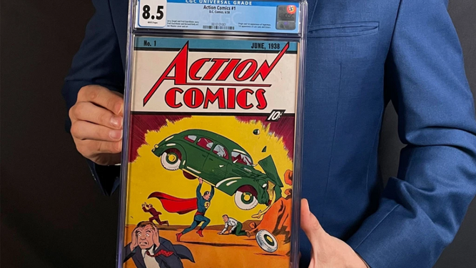 Un ejemplar del cómic subastado, primera aparición de Superman.