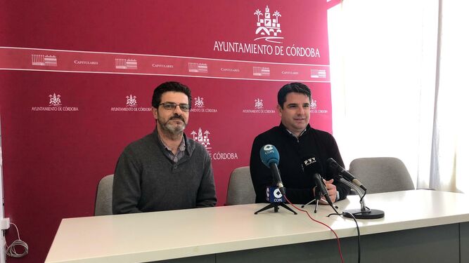 José Gordillo y Pedro García, en la sala de prensa del Ayuntamiento.