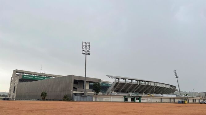 Imagen del estadio de El Arcángel desde su exterior.